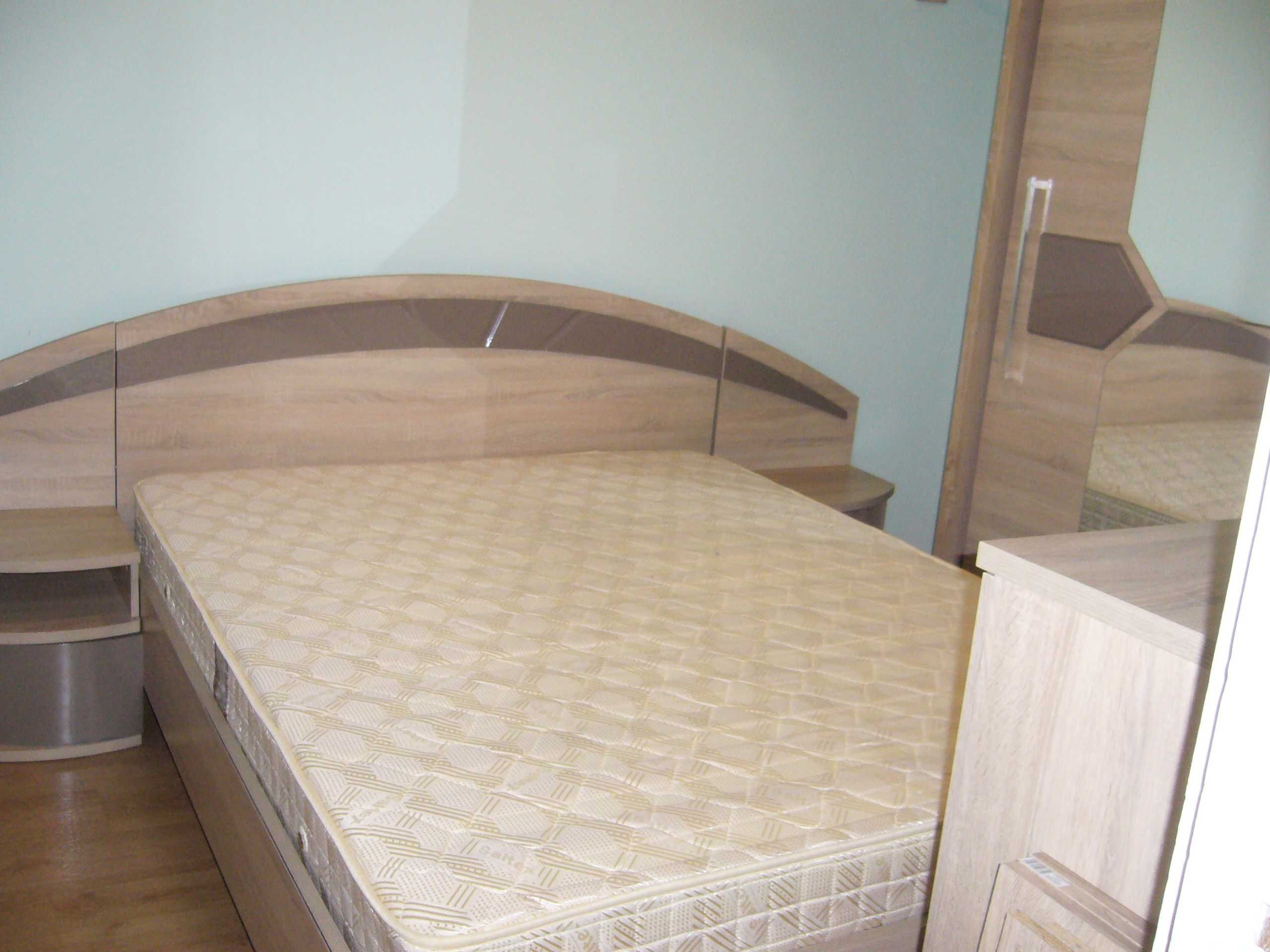 Vand apartament 2 camere,in Damb,str. Parangului, etaj 2.sau schimb