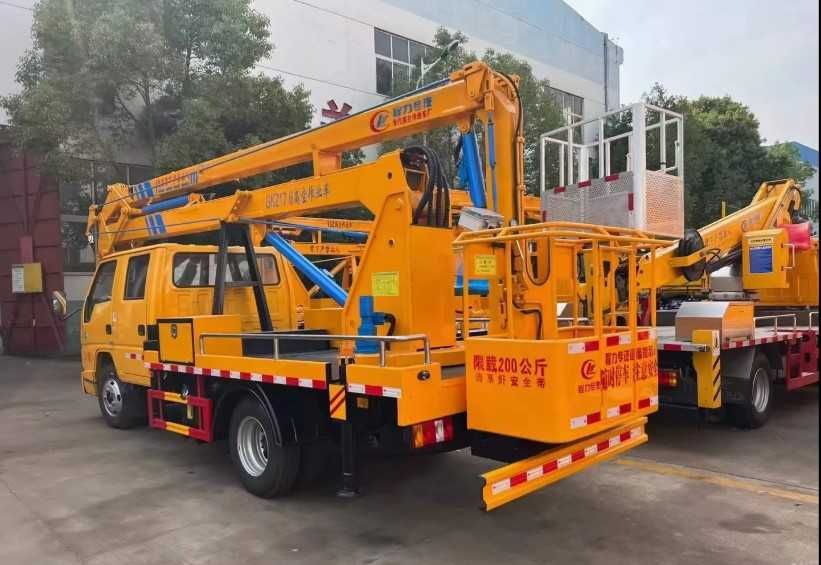 Автовышка АГП, автокобра