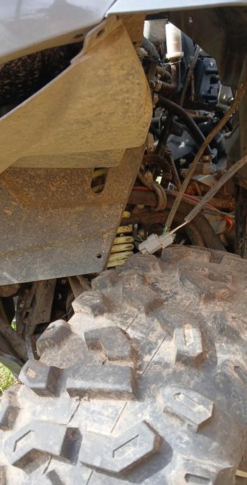 Vând atv cf moto de 1000 an 2022 km 1444 Avariat fata dreapta