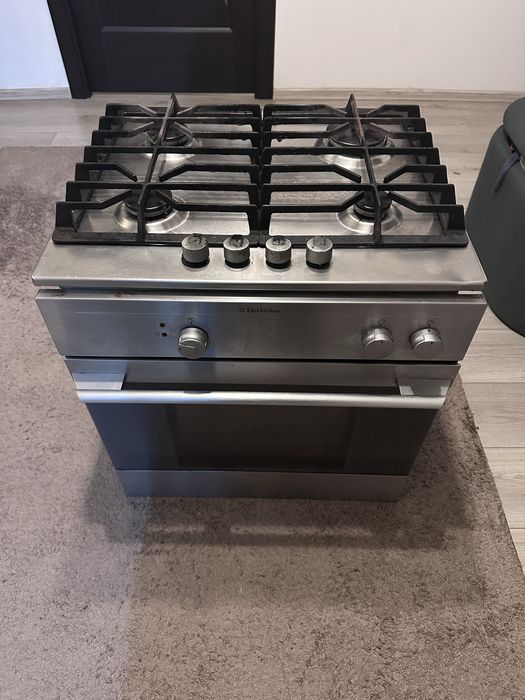 Cumptor si plita Electrolux