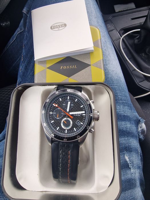 Ceasul Fossil rezistent la apa