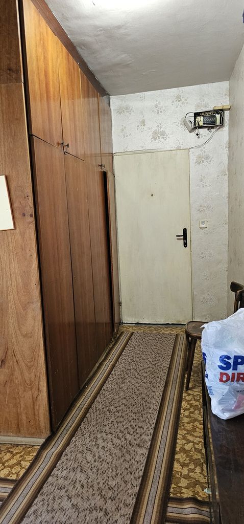 Продава се Двустаен апартамент в Бобов дол - 68 кв.м за 113 €/кв.м - Снимка #12