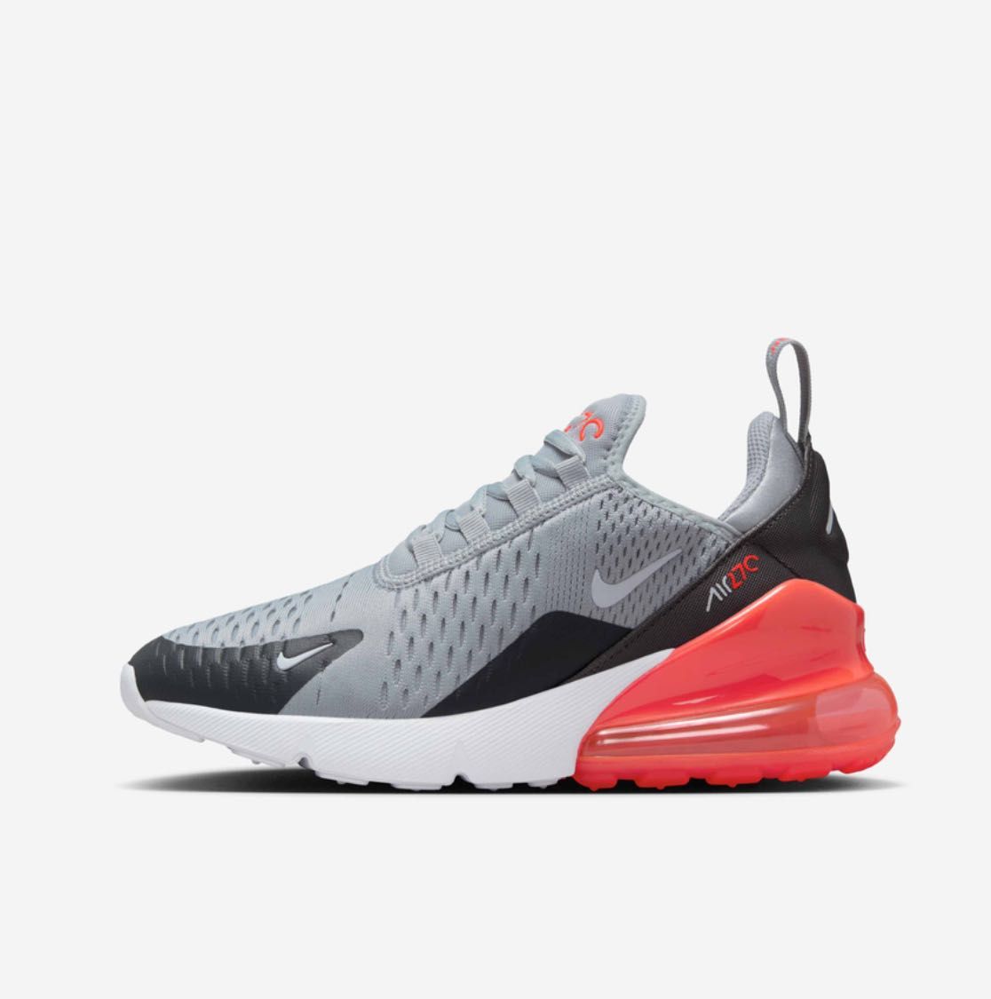 Дамски снекъри Nike Air Max 270