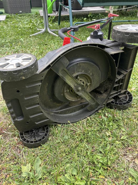 Косачка на батерия