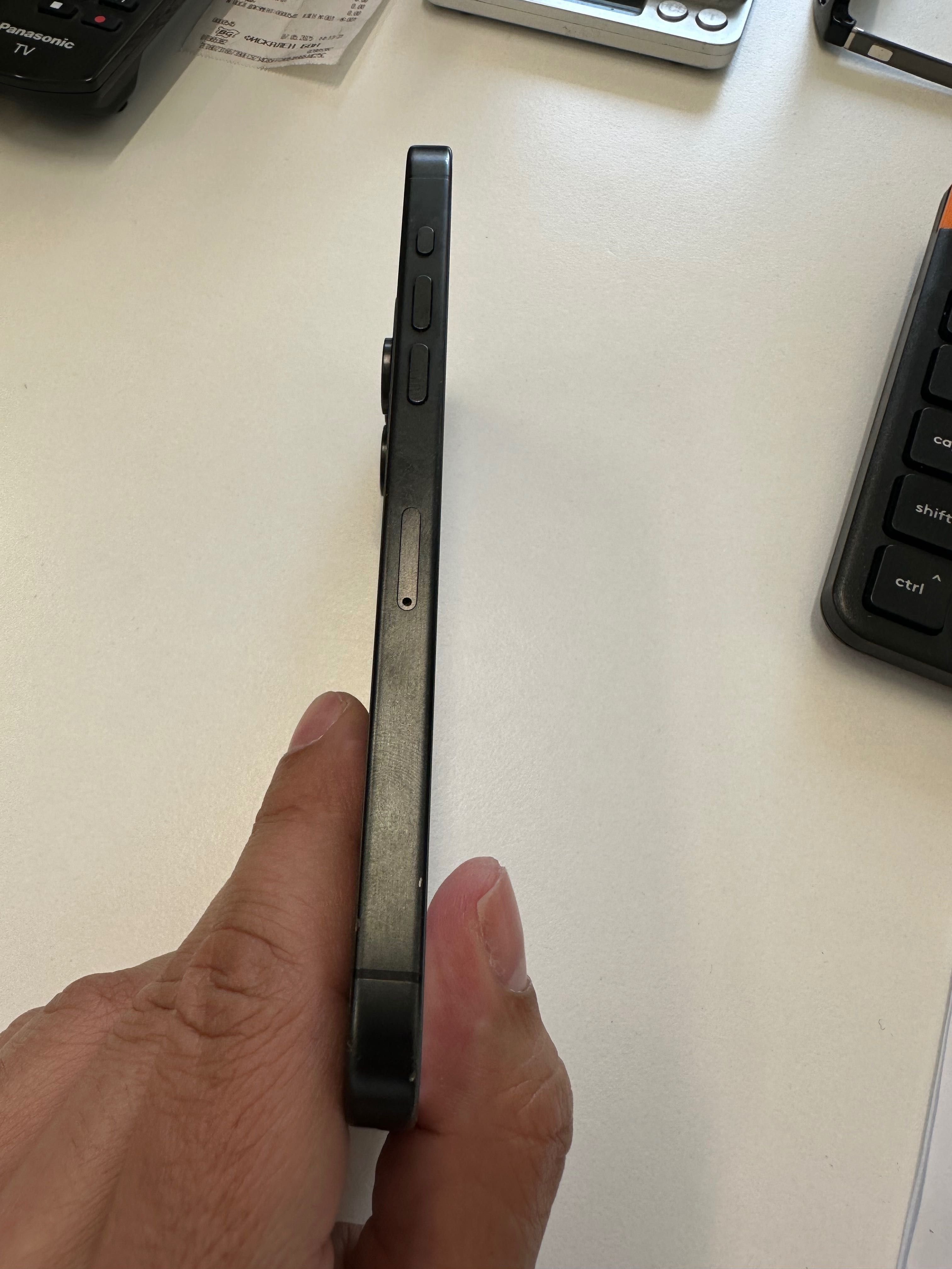 iPhone 15 Pro Max 256GB 87%