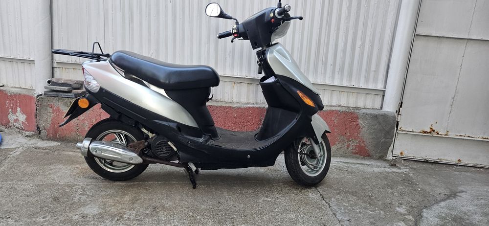 Scuter Xinling 50 cc