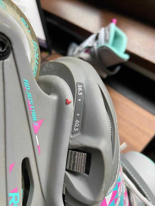 Role Rollerblade reglabile (mărime 36,5–40,5)