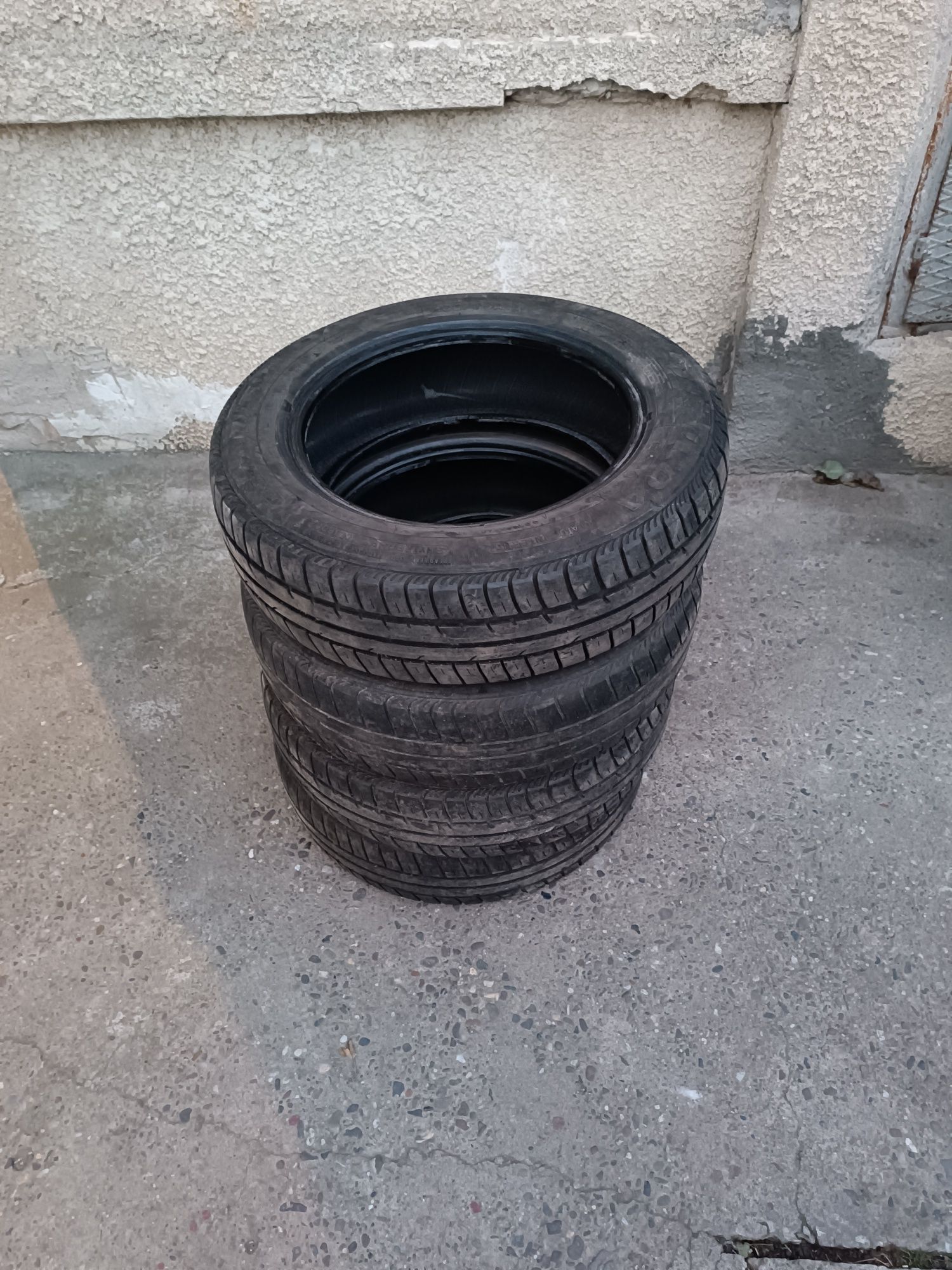 Set anvelope de vară 165/65 R14