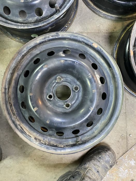 На  15 4/100.  Диски. 4 шт