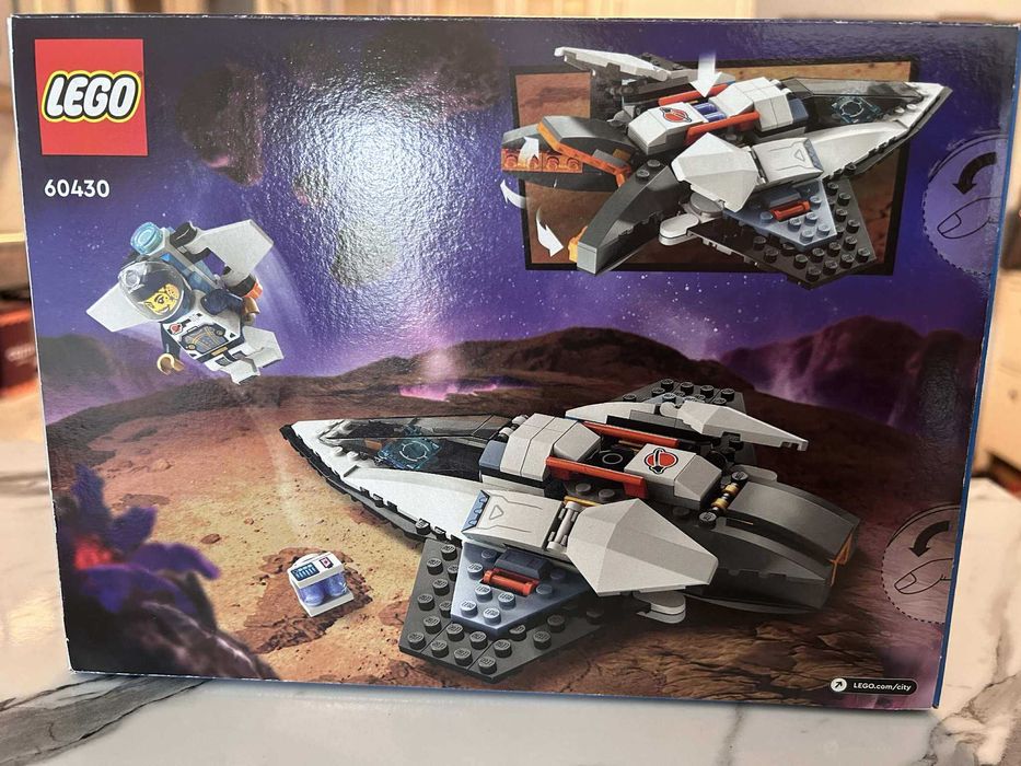 LEGO® City Space 60430 - Междузвезден космически кораб