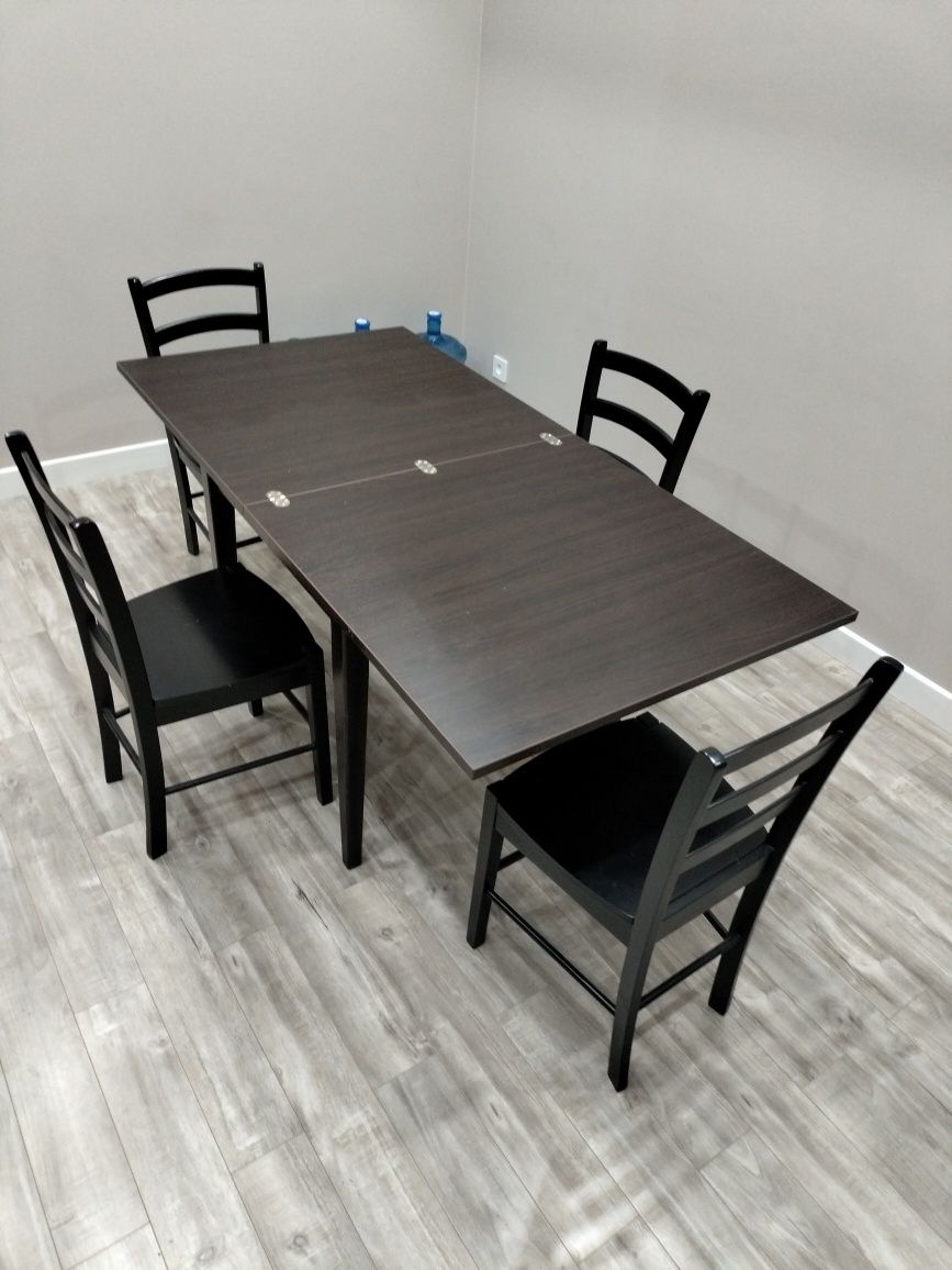 Стол раскладной кухонный с 4 стульями