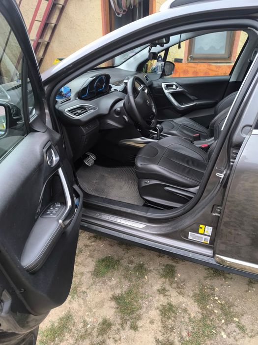 Peugeot 2008 anul 2016