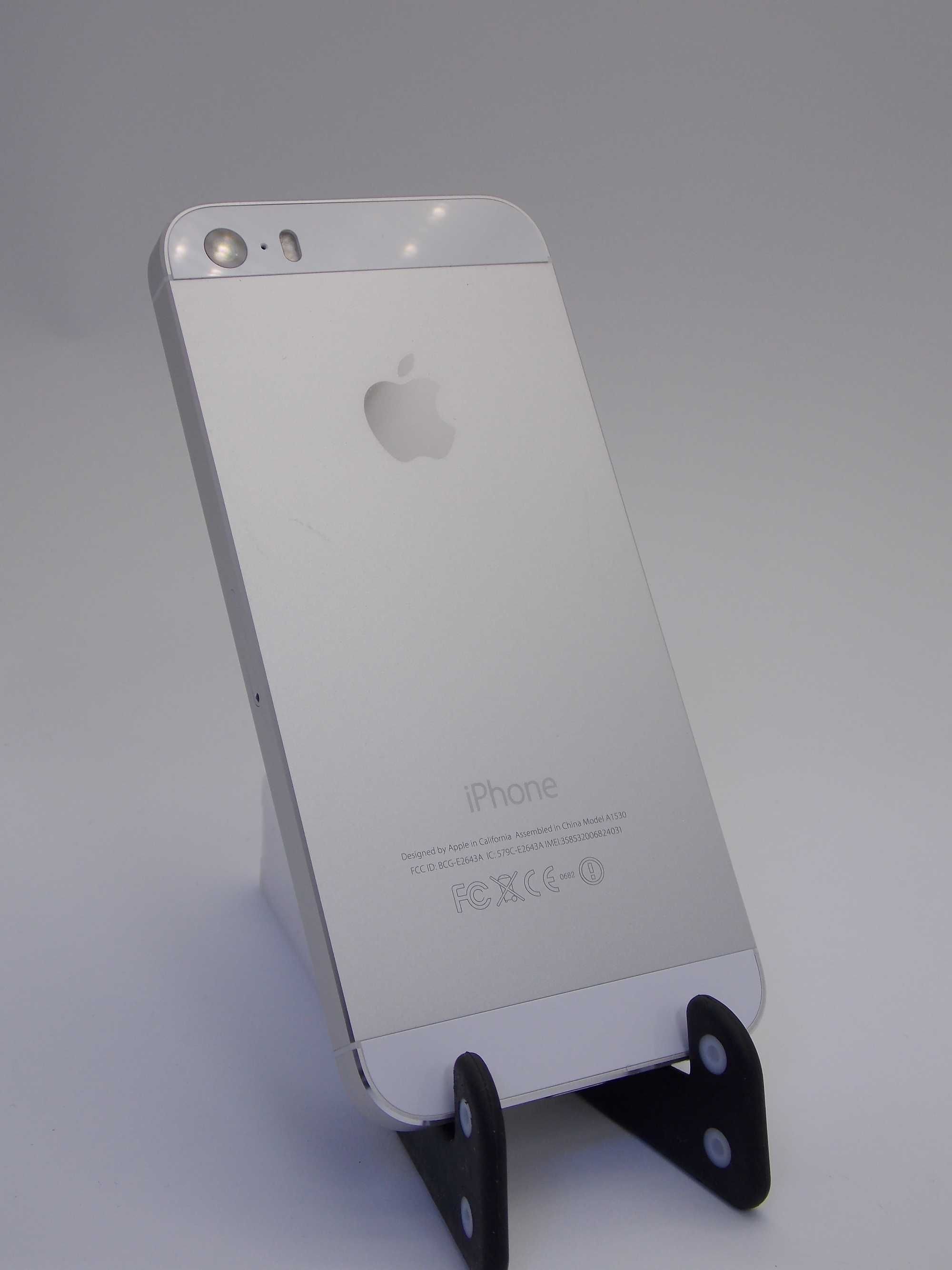 iPhone 5s – White