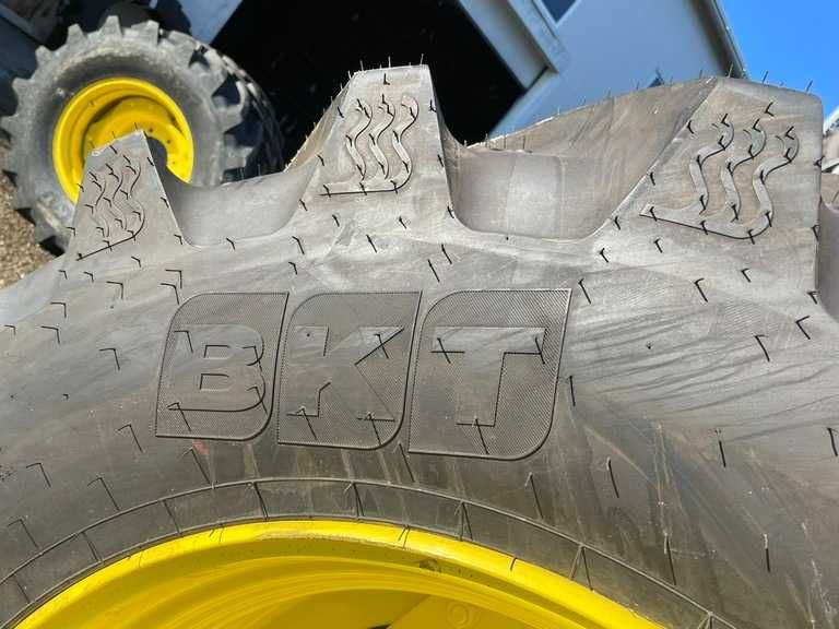 LIVRARE pana acasa 600/65R34 BKT AGRIAMX Cauciucuri noi