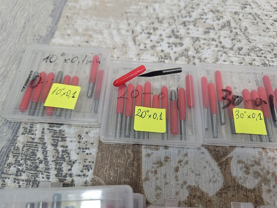 Карбидни фрезери за гравиране