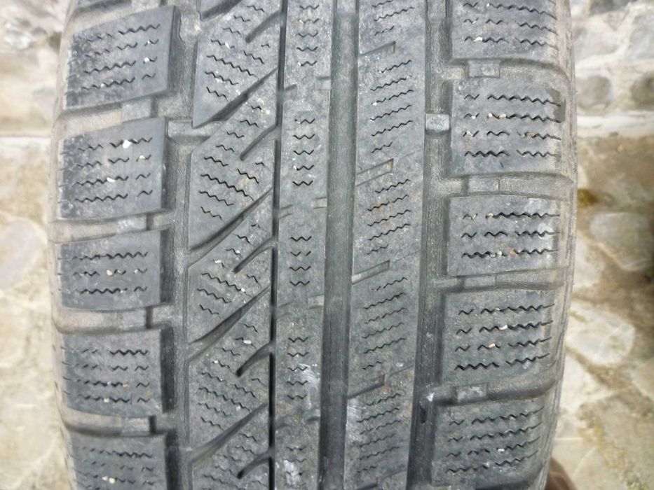 anvelope  si  jante nisan qashqai  215/65/16  de  iarna