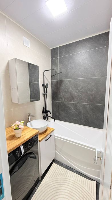 Чиланзар 19 продаётся квартира 2*3/1/4