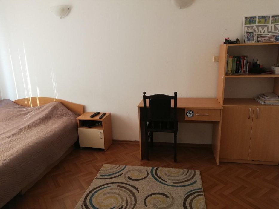 Дава се под наем Двустаен апартамент в Бургас, Възраждане - 60 кв.м за 357 € - Снимка #1