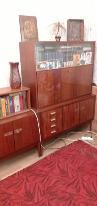 Мебельный гарнитур - жилая комната