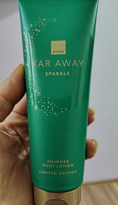 Set cadou parfum+crema Sparkle