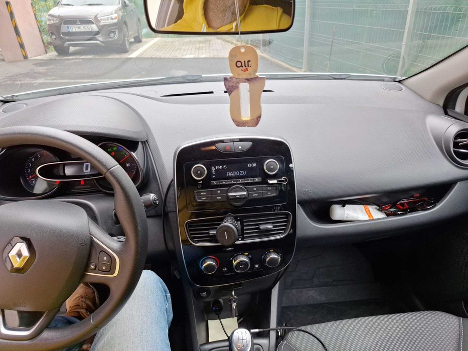 Renault Clio 4 Estate Life EVO – 2018, 1.2 benzină, 75 CP