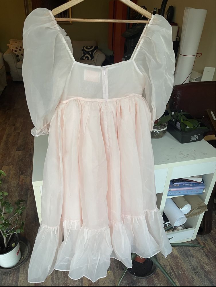 Selkie puff dress розова бална рокля