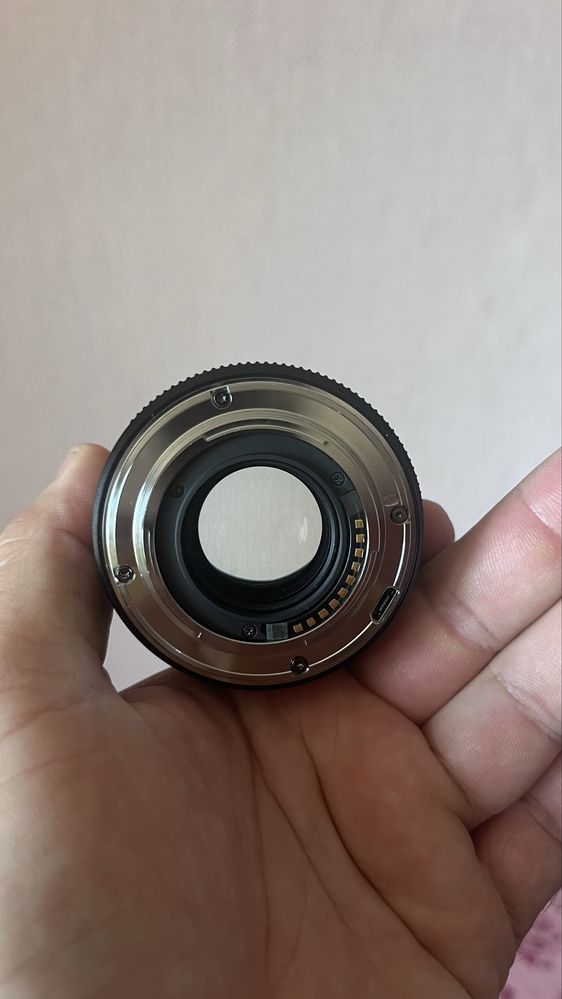 Обектив Viltrox за Fujifilm X