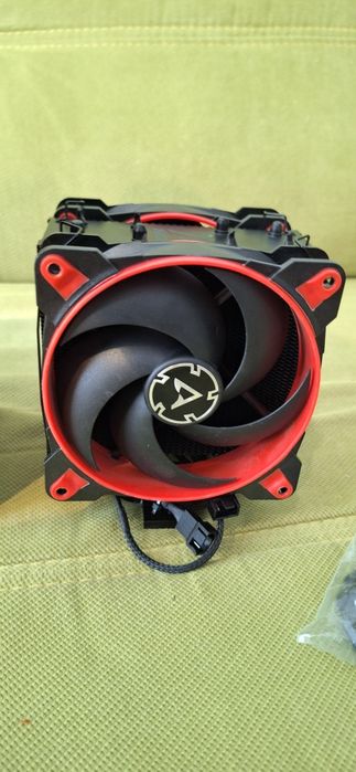 Cooler Arctic freezer 34 eSports DUO rosu cu negru