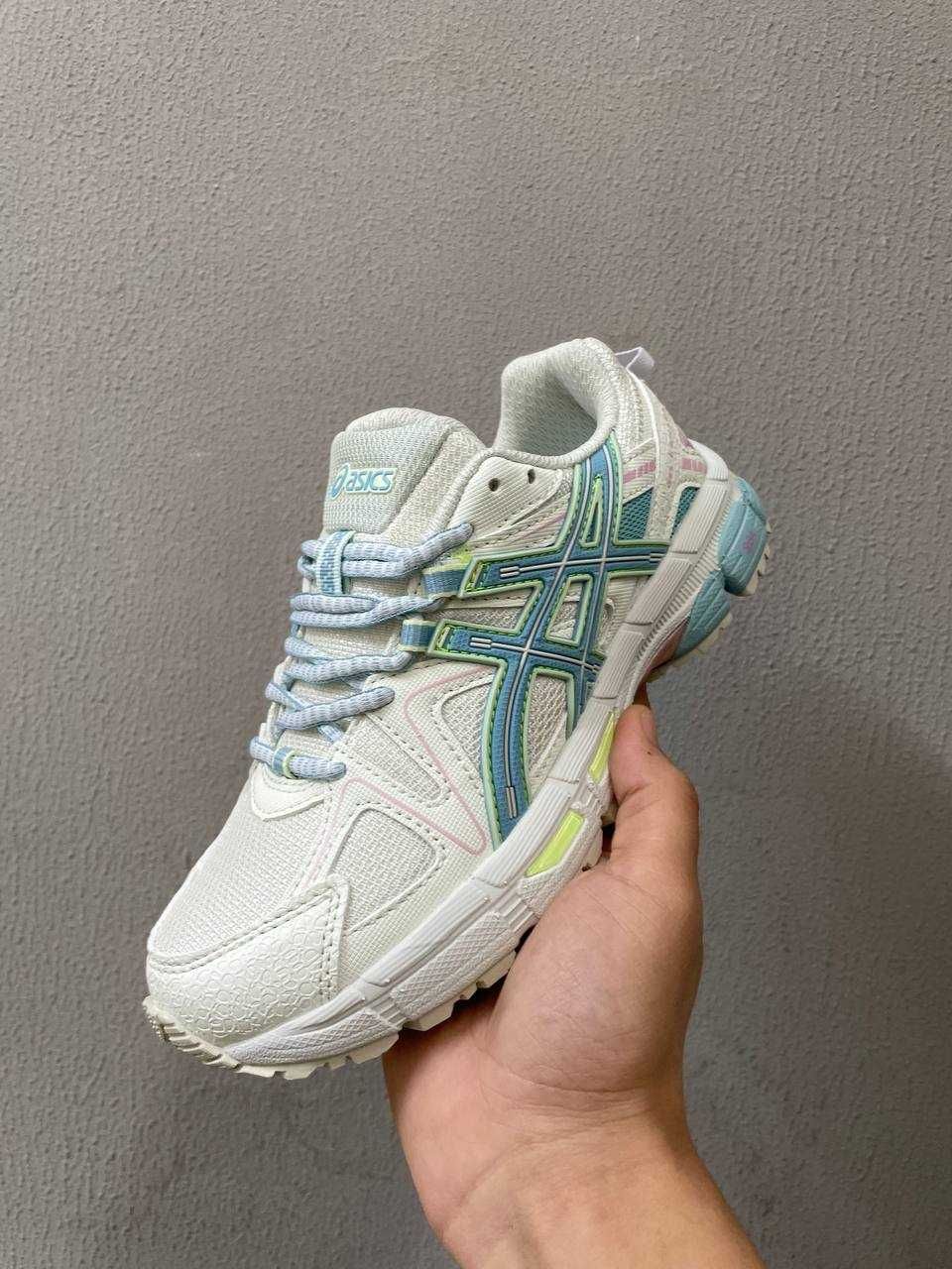 Asics Gel-Kahana 8 0098