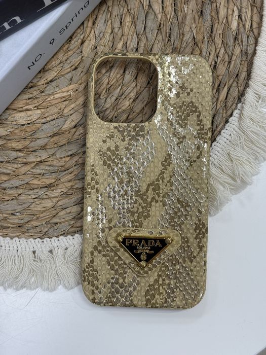 Чехол новый iPhone 16 pro max