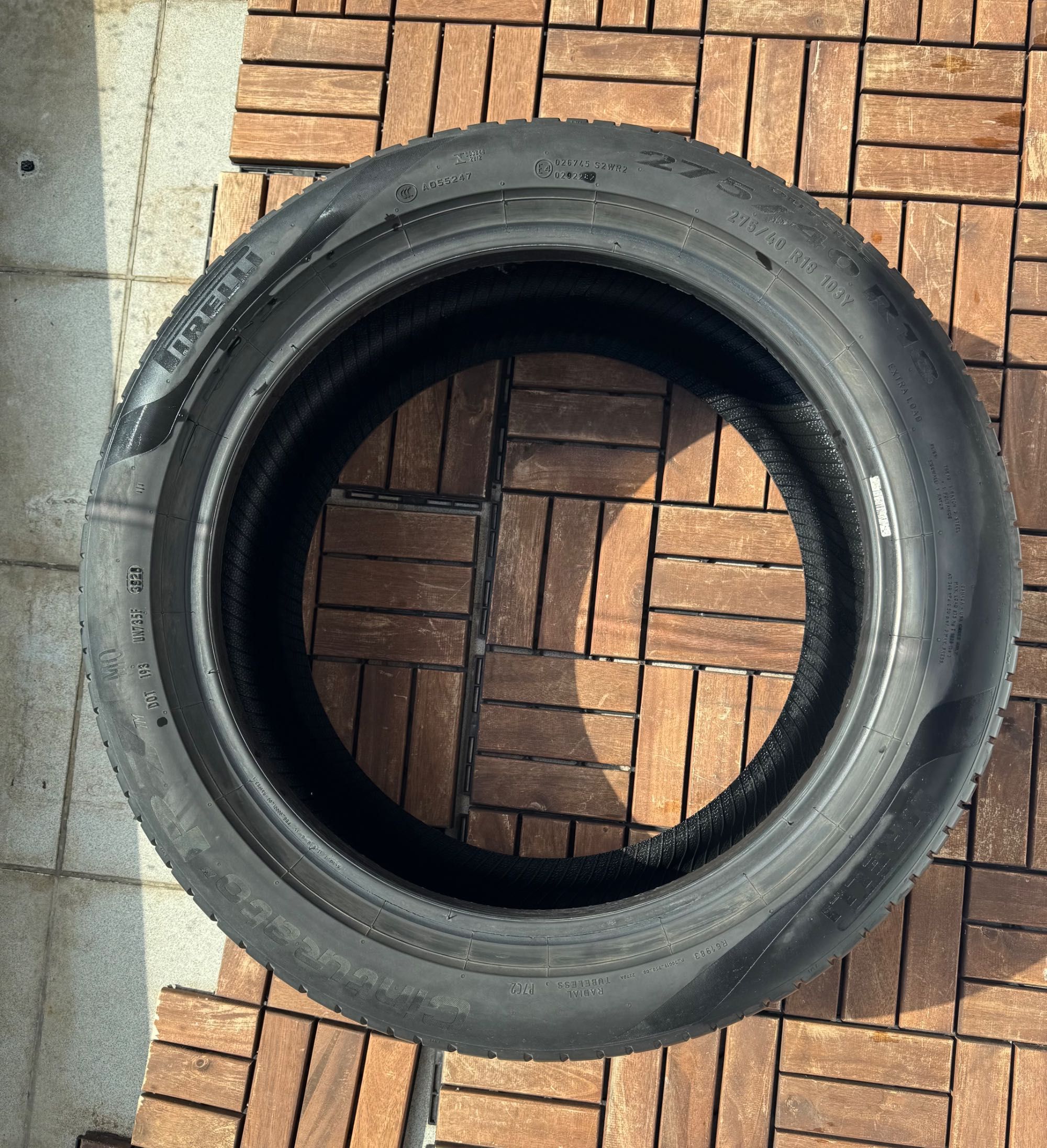 275 40 18  XL Pirelli Cinturato p7 MO , O anvelopă