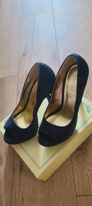 Продаются туфли в отличном состоянии