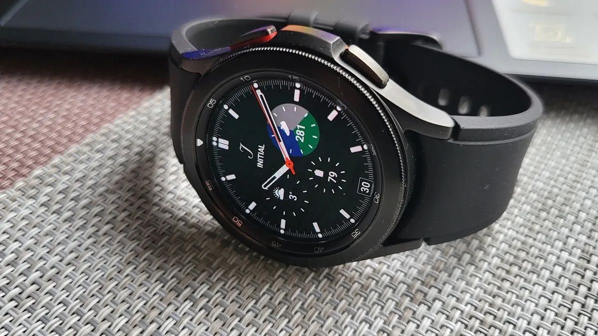 Продам смарт часы Samsung galaxy watch classic 4 46mm
