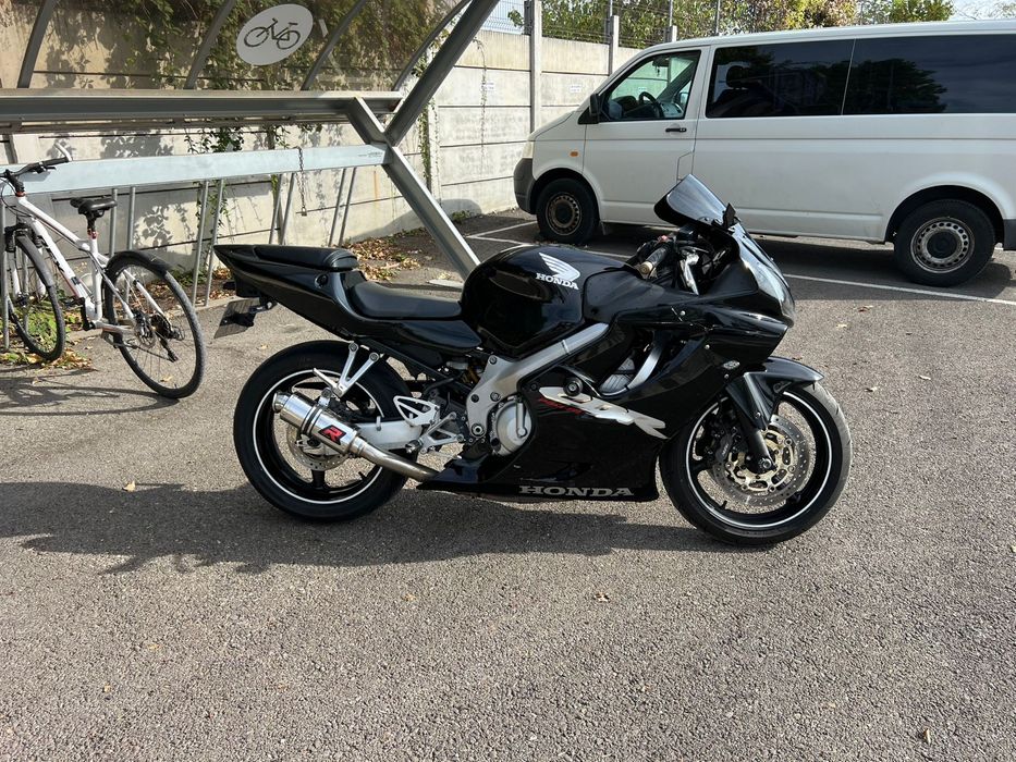 Honda f4i sport A2