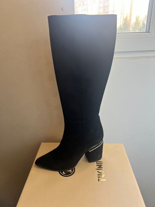 Обувь в хорошем состояний