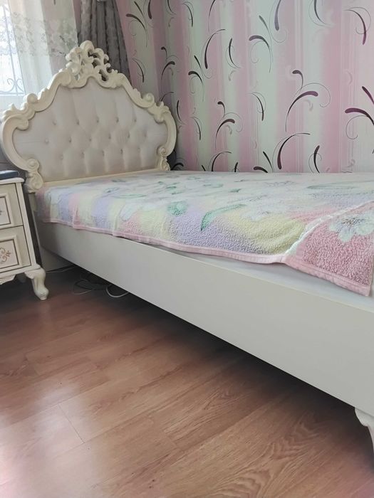 Кровать 90 на 200 см с матрасом