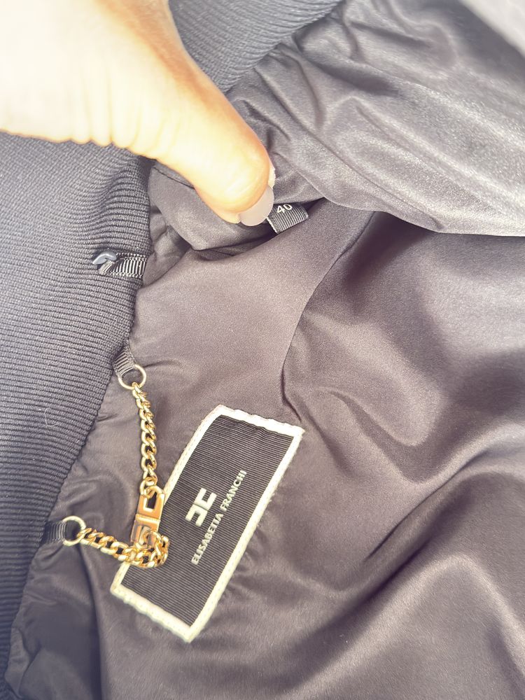 Яке Elisabetta Franchi