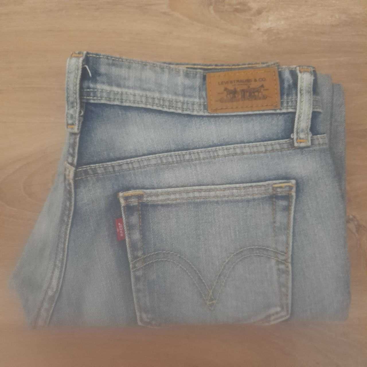 Джинсы Levis / Разные фасоны и размеры / Винтаж