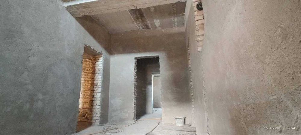 2 хоналик 3 этаж,  6 микр
