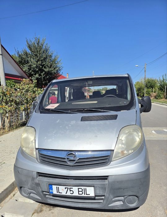 Opel vivaro 2,5 cdti
