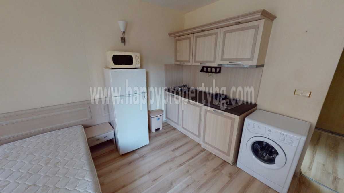 Продава се Двустаен апартамент в к.к. Слънчев бряг - 59 кв.м за 967 €/кв.м - Снимка #3