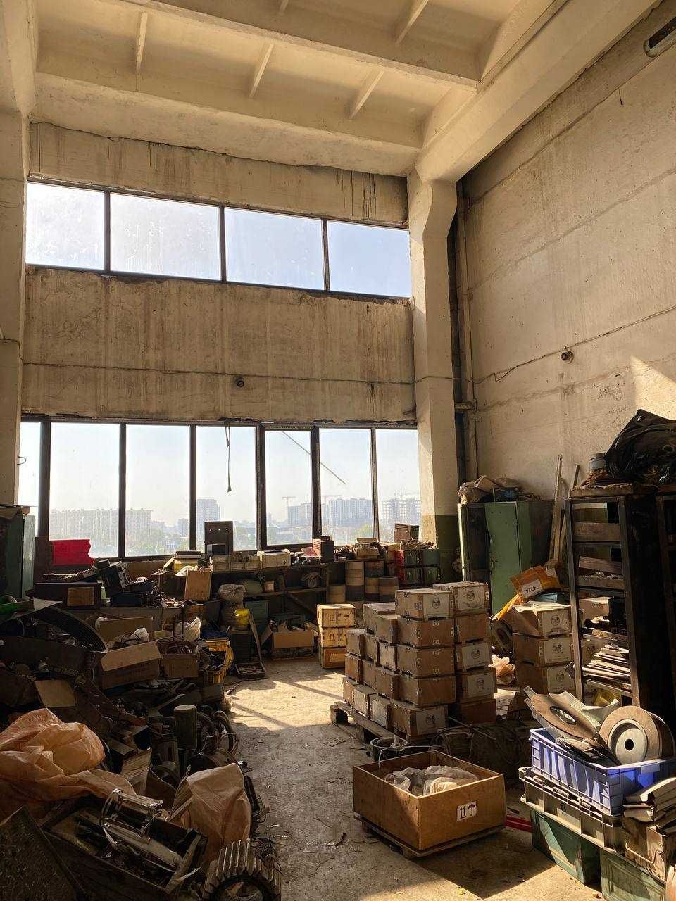 Цех 850 м² 2-этаж потолок 8 м промзона УзБУМ есть грузовой лифт