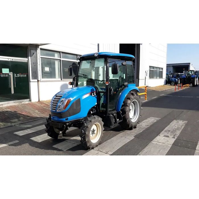 LS Tractor LS, inmatriculat, R65GEAR-CAB cu cabina, 65 CP, motor Mitsubishi, Tier III, tractiune 4x4