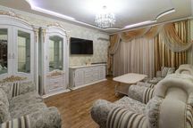 4ком/5этаж/9этажей -  Ул. Нукус Госпитальный рынок 100кв