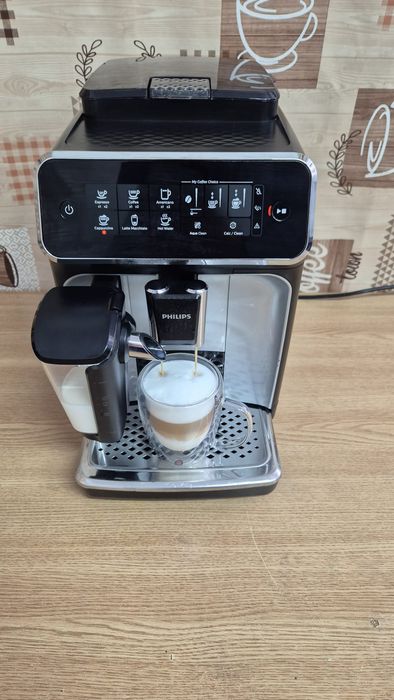 Expresor/Espressor Cafea Philips Seria 3200