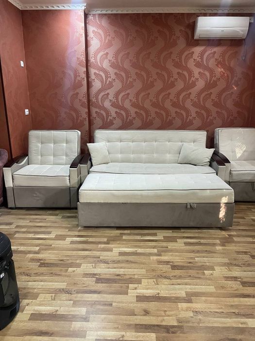 Деван Кресло в Новом состоянии Срочно