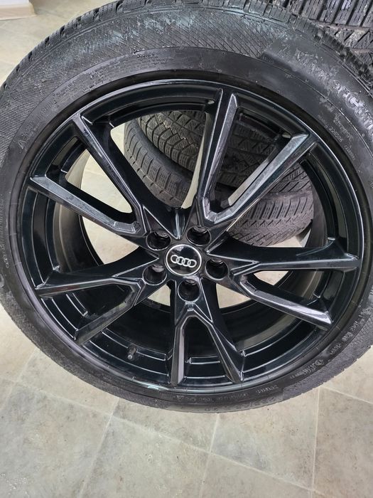 Продавам оригинални джанти за Audi SQ5 /Q5 20-ки