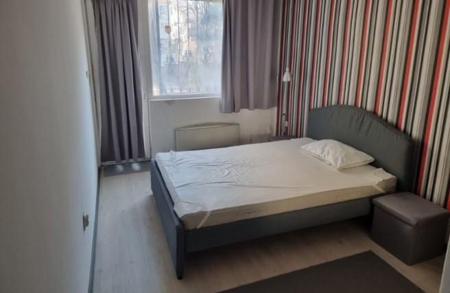 Дава се под наем Тристаен апартамент в София, Лозенец - 86 кв.м за 650 € - Снимка #3