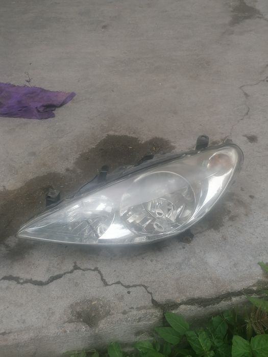 Фарове за peugeot 307