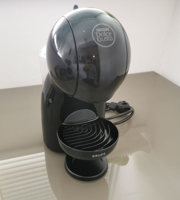 Expresor dolce gusto